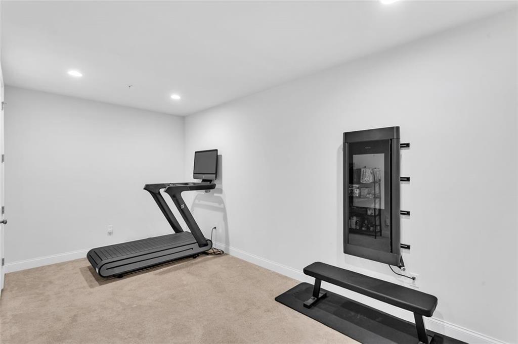 1133 Sray Lane Bridgeville, PA 15017 - Photo 18 of 32