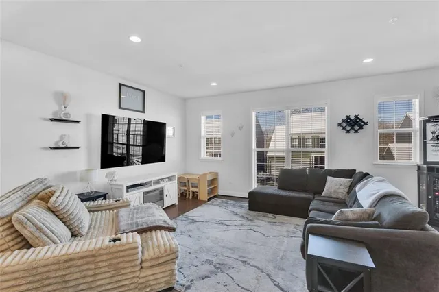 $395,000 | 1133 Sray Lane, Bridgeville, PA 15017