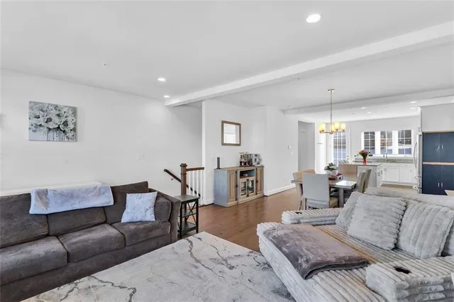 $395,000 | 1133 Sray Lane, Bridgeville, PA 15017