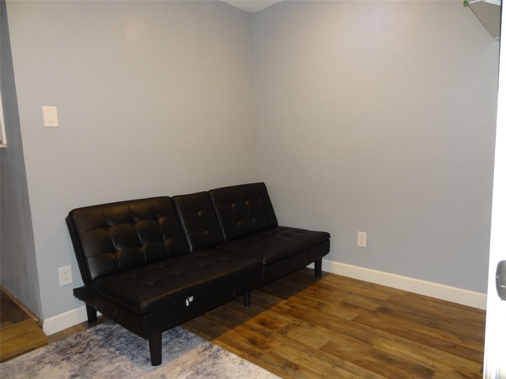 126 Deer Run Road Mabank, TX 75156 - Photo 12 of 20 a view of a room with wooden floor