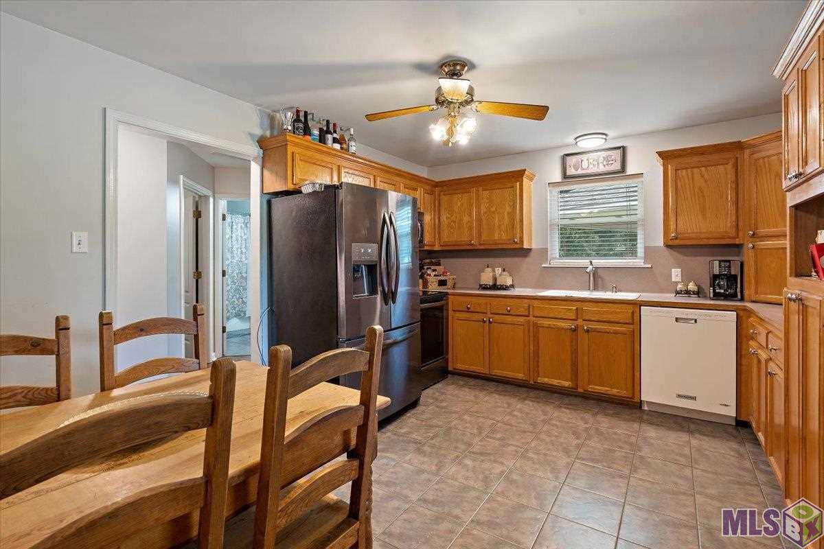 38256 Cal Road Gonzales, LA 70737 - Photo 6 of 17 Gallery Image 6