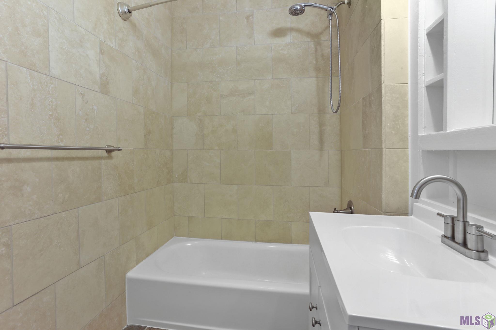 2015 Cherokee Street Baton Rouge, LA 70806 - Photo 9 of 11