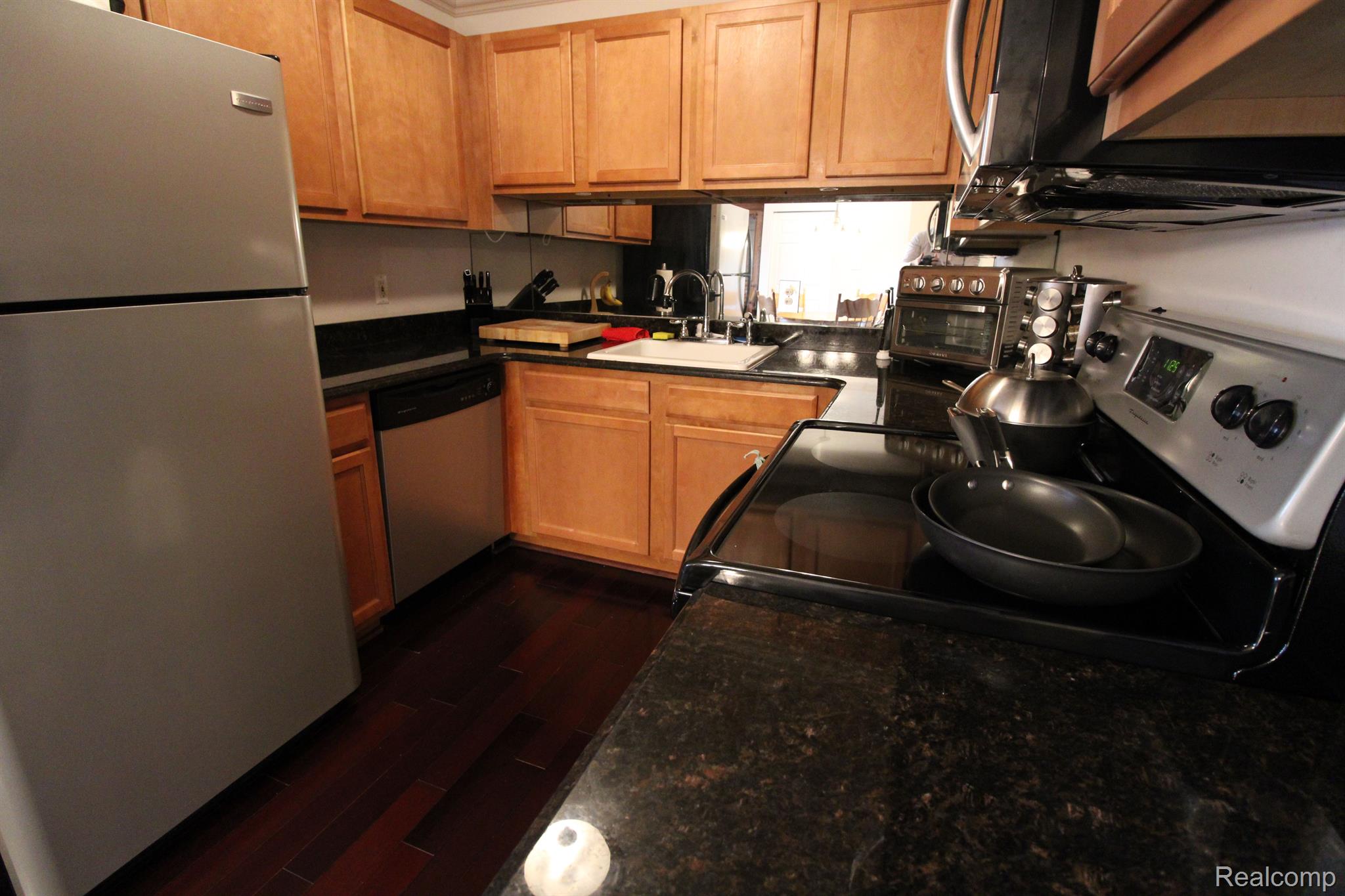 2247 Walton Blvd., Unit 63 Rochester, MI 48309 - Photo 11 of 18 Gallery Image 11