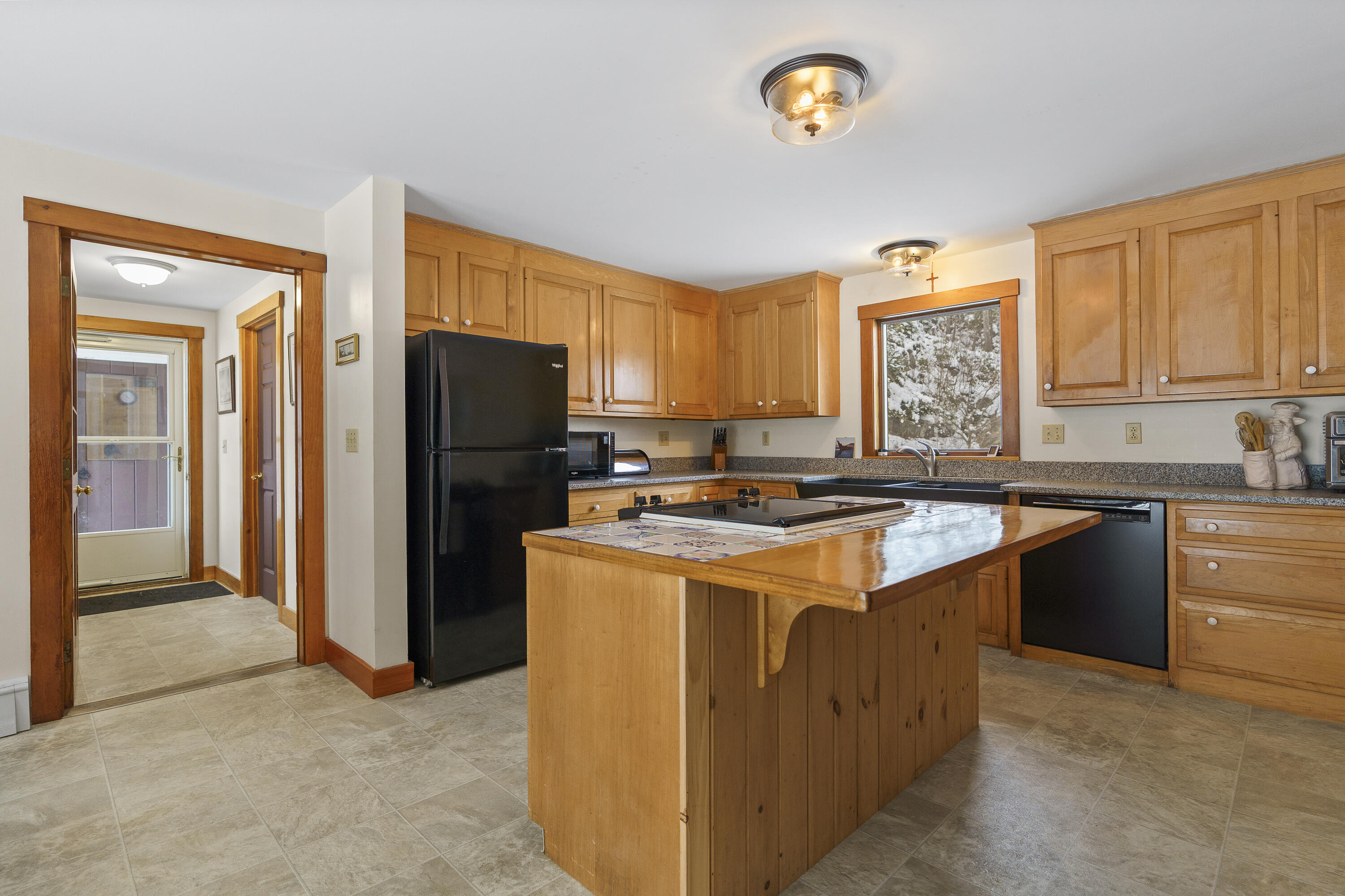 58 Hendricks Hill Road Southport, ME 04576 - Photo 11 of 50