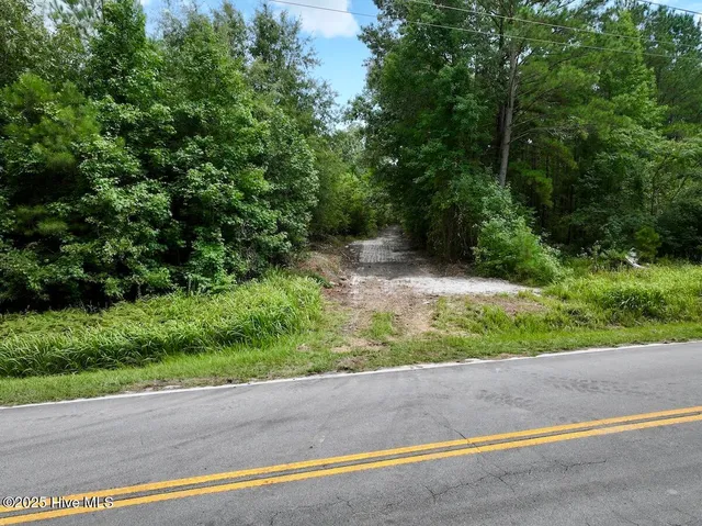 $69,900 | 337 Pamlico Beach Road, Belhaven, NC 27810