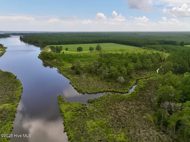 $69,900 | 337 Pamlico Beach Road, Belhaven, NC 27810