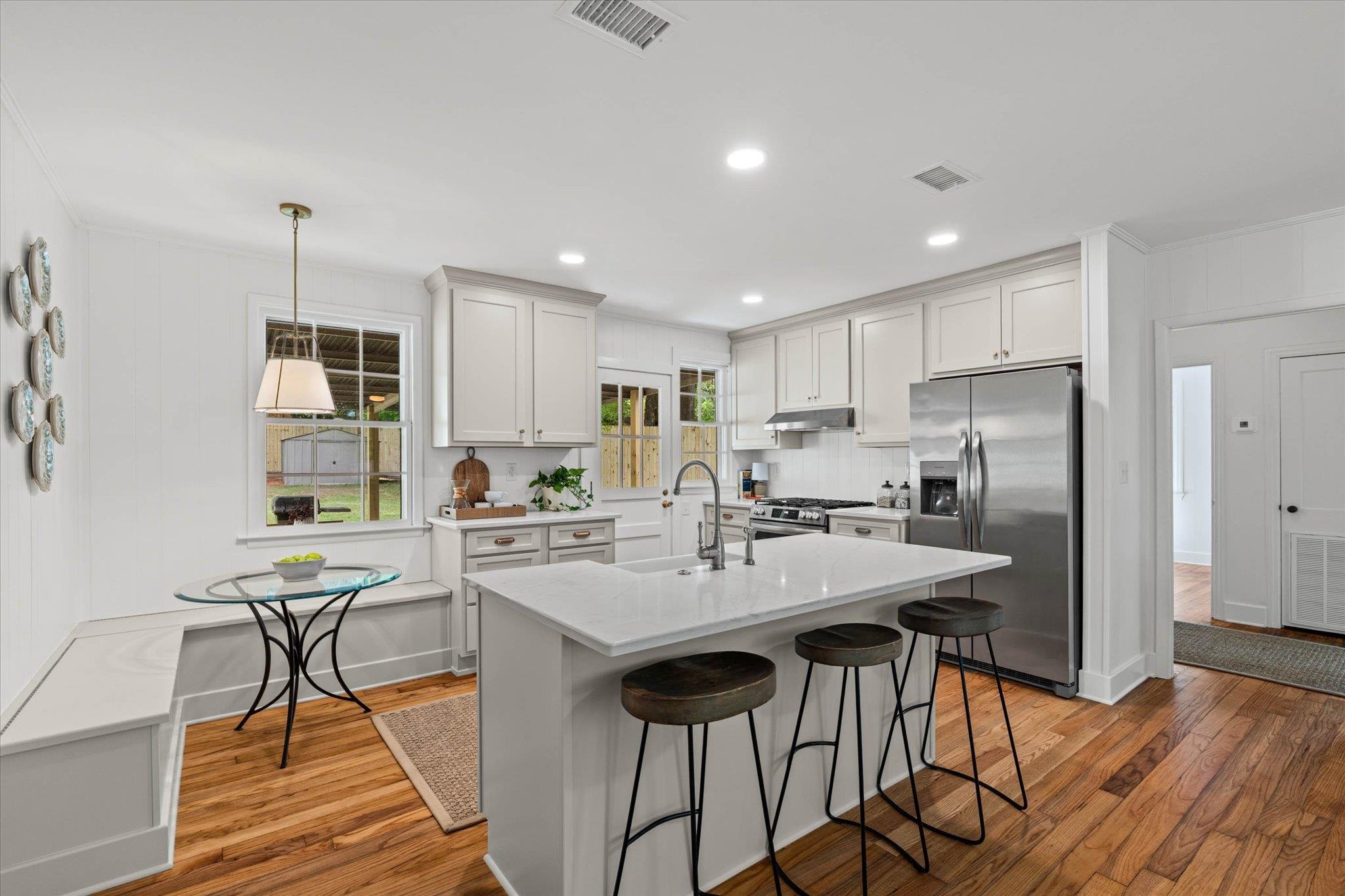 5210 Pineview Lane Mobile, AL 36608 - Photo 6 of 17 Kitchen