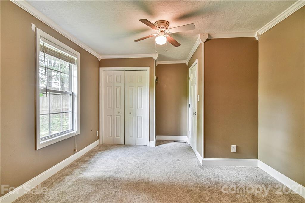 30 Ballard Road, Unit 2 Weaverville, NC 28787 - Photo 17 of 23 Gallery Image 17