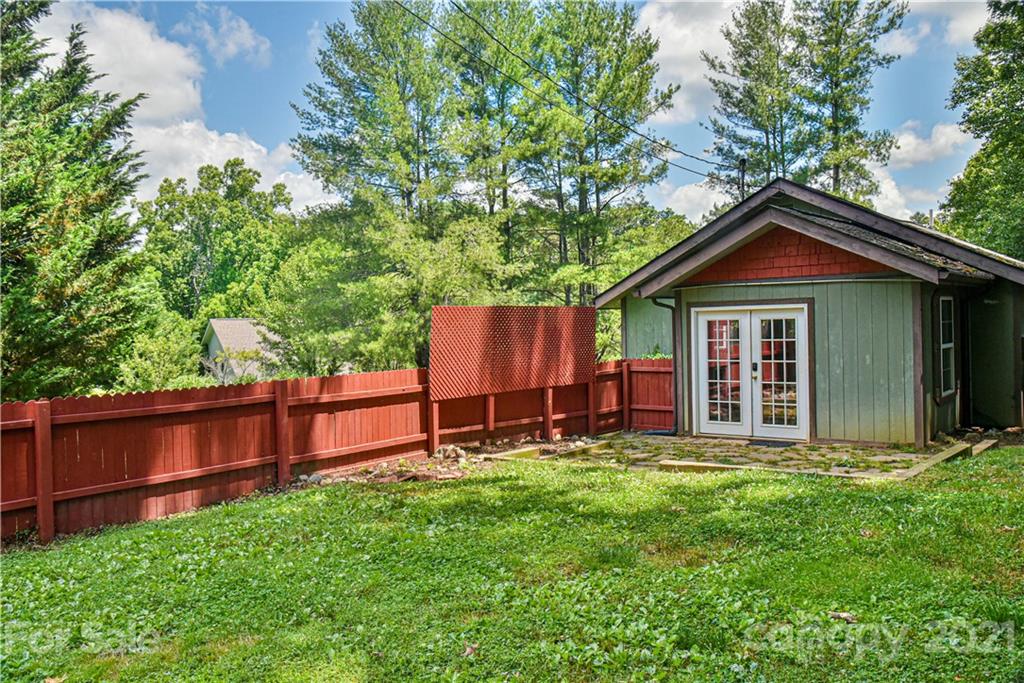 30 Ballard Road, Unit 2 Weaverville, NC 28787 - Photo 20 of 23 Gallery Image 20