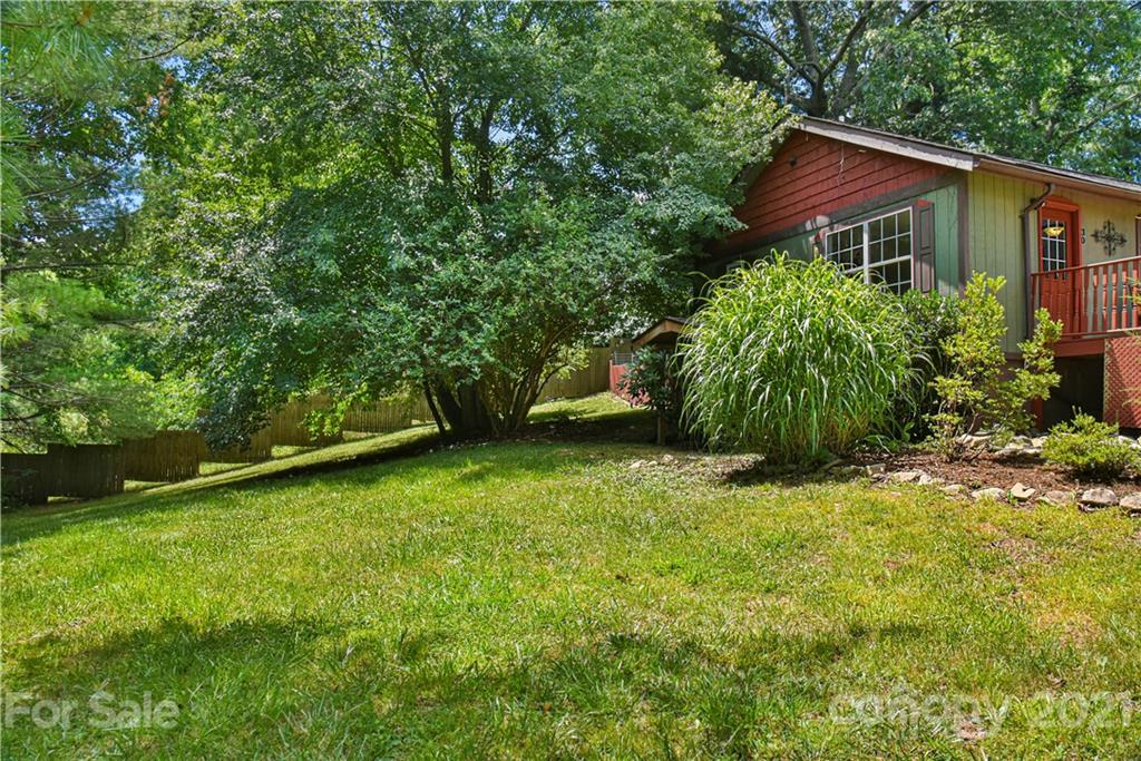 30 Ballard Road, Unit 2 Weaverville, NC 28787 - Photo 3 of 23 Gallery Image 3