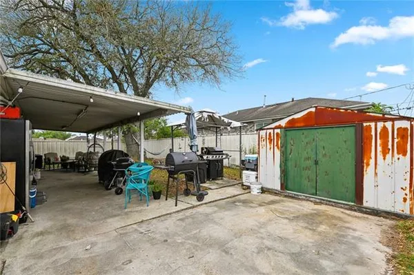 $220,000 | 3312 Volpe Drive, Chalmette, LA 70043