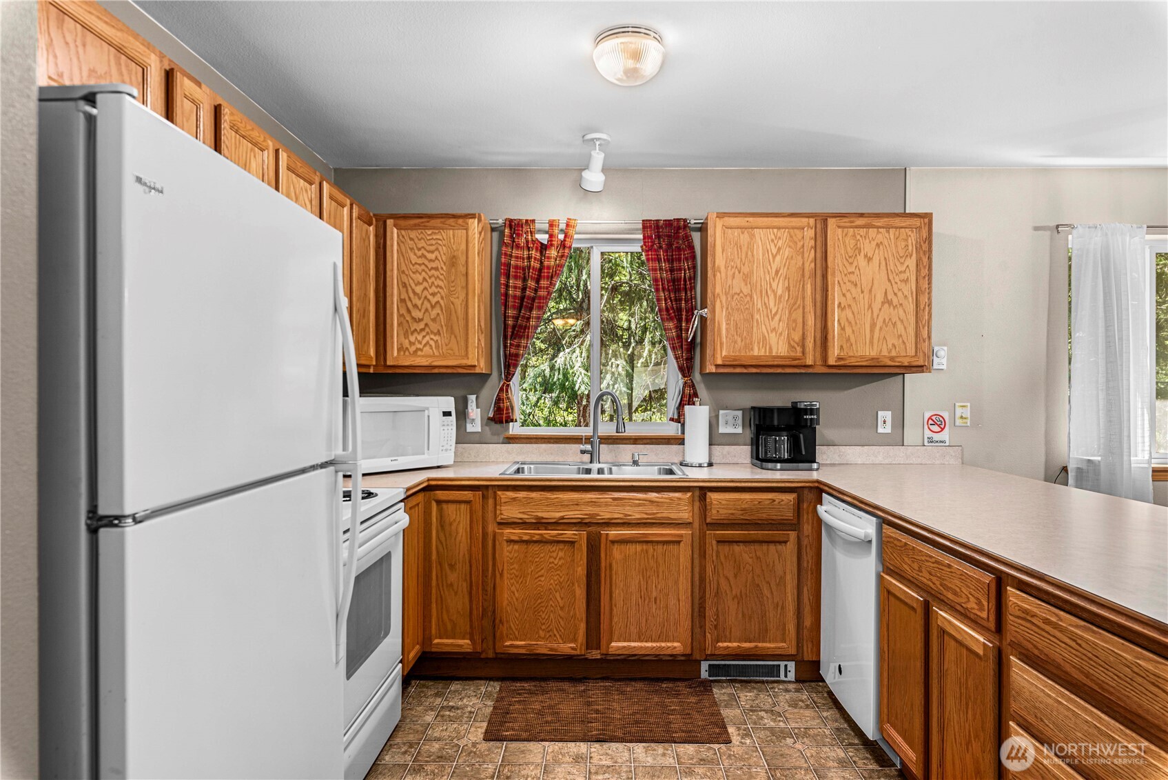 18555 Karl Road Leavenworth, WA 98826 - Photo 12 of 32 Gallery Image 12