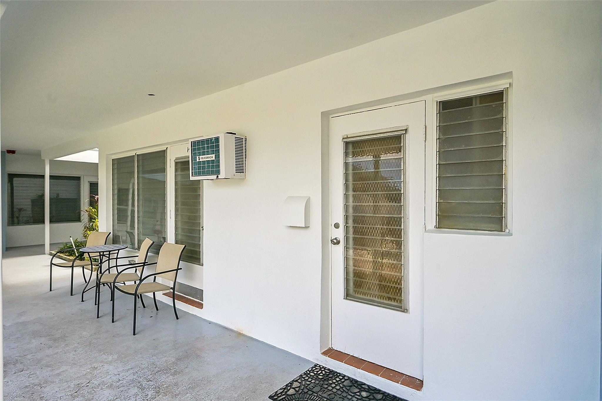 1110 North Riverside Drive, Unit 14 Pompano Beach, FL 33062 - Photo 16 of 56 Photo 18