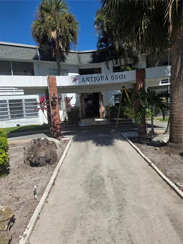 $170,000 | 6501 Winfield Boulevard, Unit A11A, Margate, FL 33063