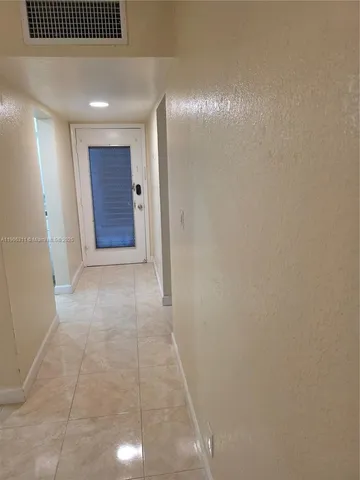 $170,000 | 6501 Winfield Boulevard, Unit A11A, Margate, FL 33063