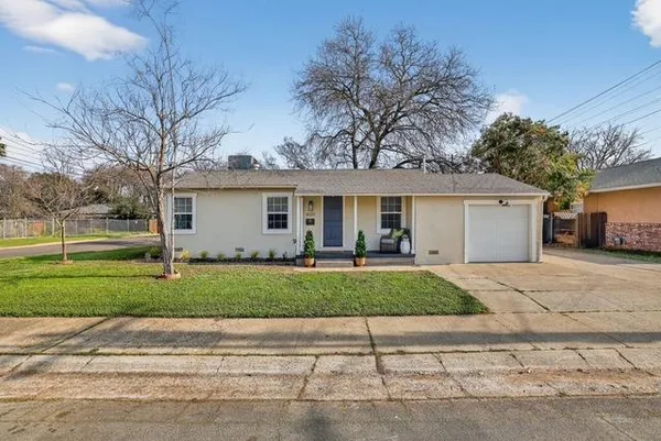 $449,900 | 4001 58th Street, Sacramento, CA 95820