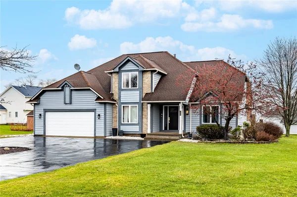 $399,900 | 199 Windmill Trail, Ogden, NY 14624