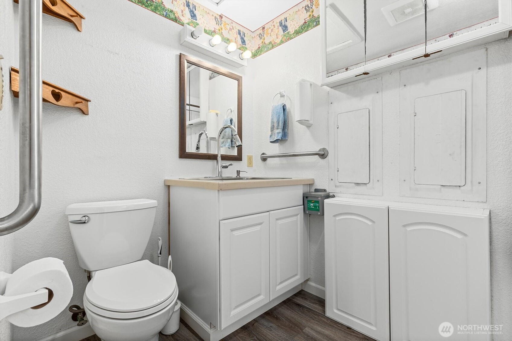 8011 188th Avenue Southwest Rochester, WA 98579 - Photo 13 of 40 Gallery Image 13