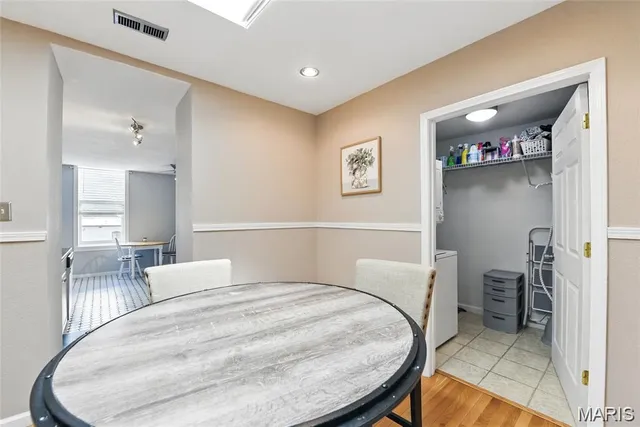 $185,000 | 2416 South 12th Street, Unit A, St. Louis, MO 63104