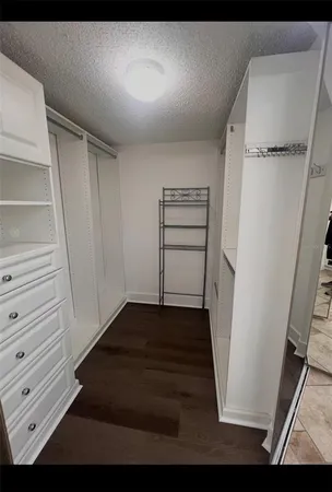 $2,750 | 9224 Sunflower Drive, Tampa, FL 33647