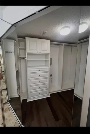 $2,750 | 9224 Sunflower Drive, Tampa, FL 33647