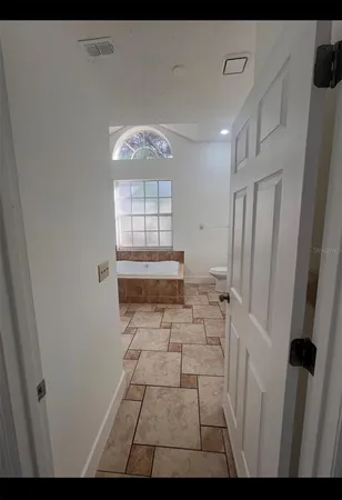 $2,750 | 9224 Sunflower Drive, Tampa, FL 33647