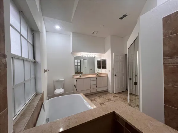 $2,750 | 9224 Sunflower Drive, Tampa, FL 33647