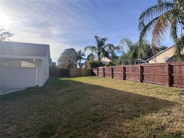 $2,750 | 9224 Sunflower Drive, Tampa, FL 33647