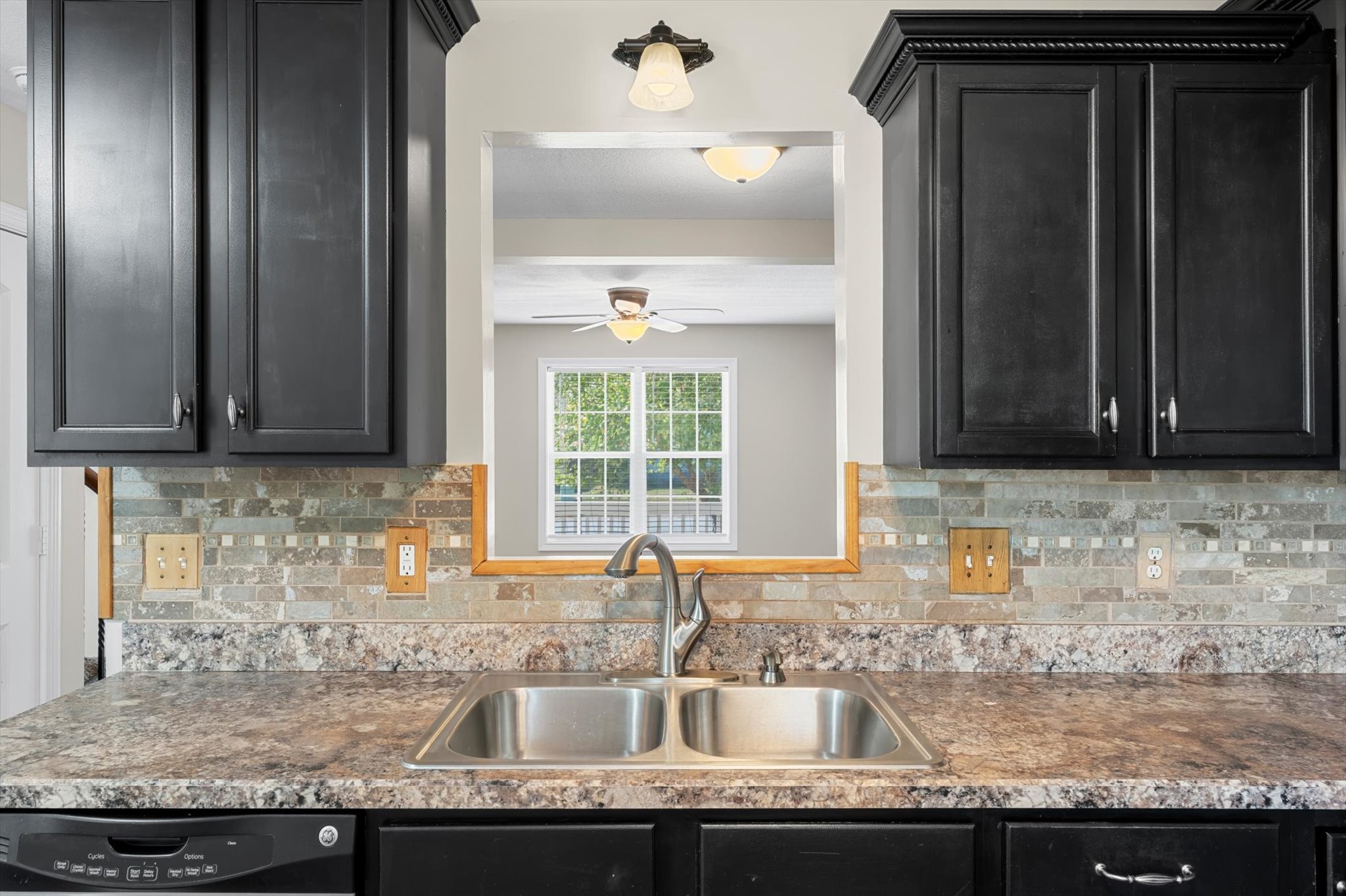 3731 Suiter Road Clarksville, TN 37040 - Photo 11 of 41