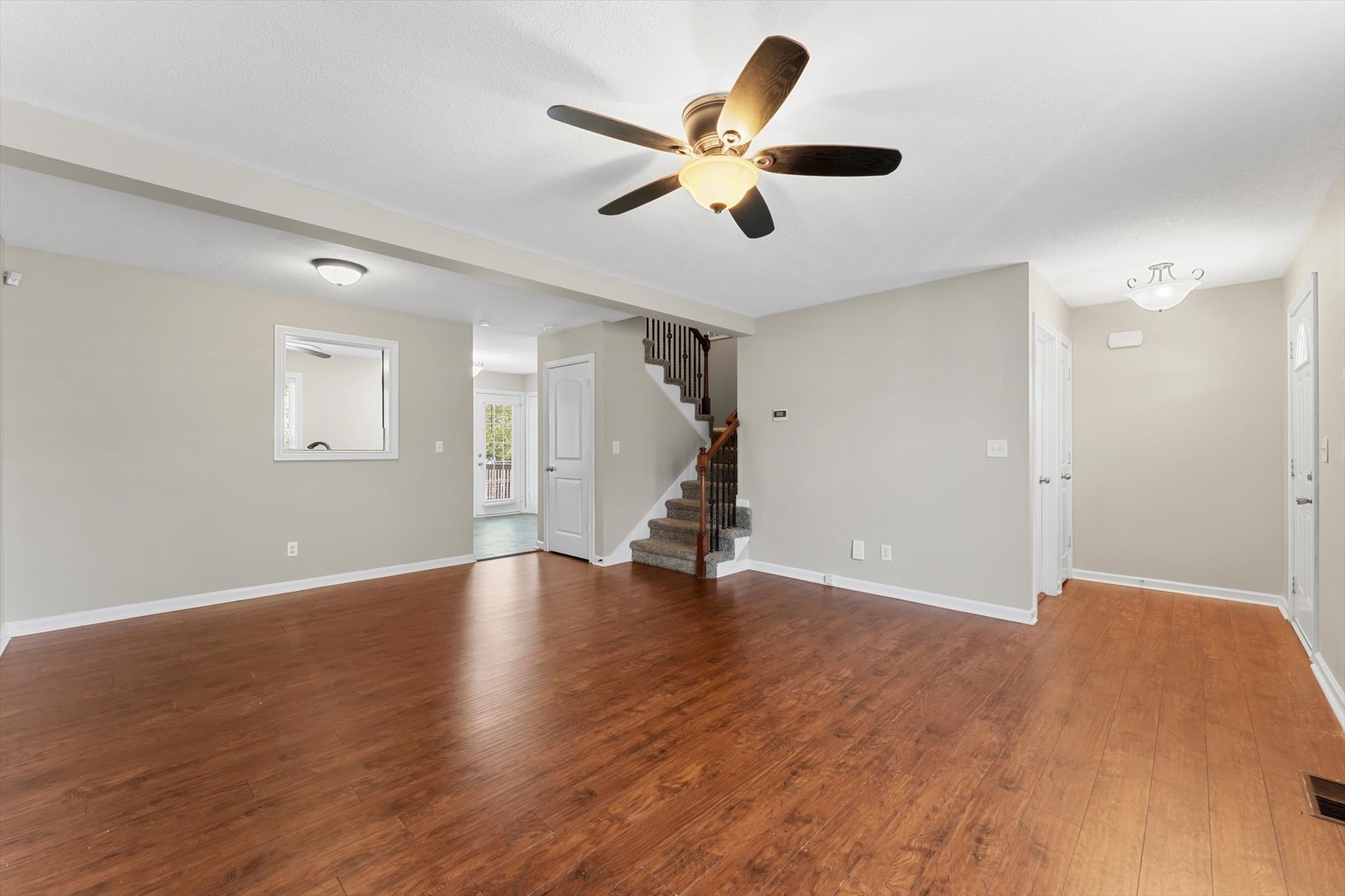3731 Suiter Road Clarksville, TN 37040 - Photo 7 of 41