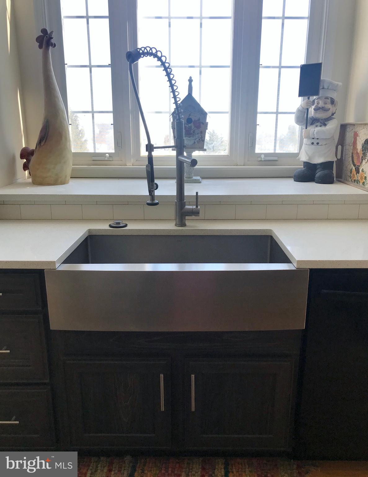 5382 Windtree Drive Doylestown, PA 18902 - Photo 16 of 58