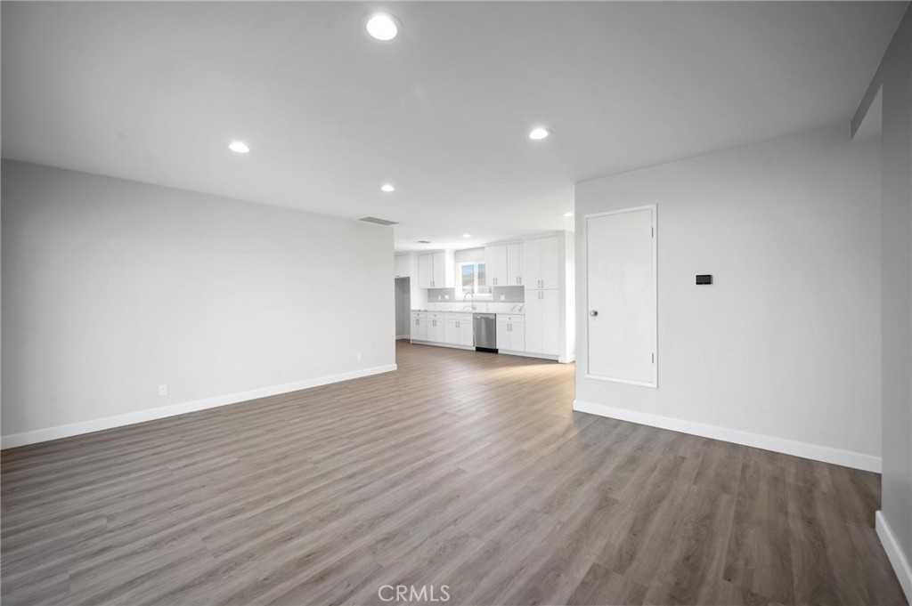 1763 Kearney Avenue Simi Valley, CA 93065 - Photo 13 of 43