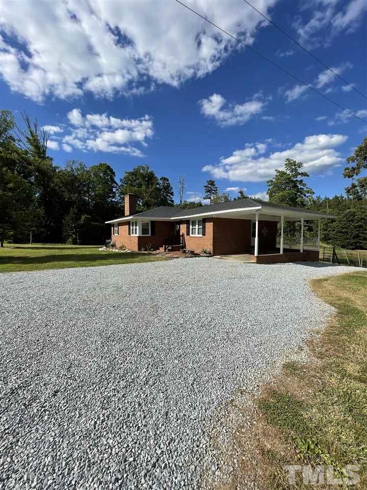 844 Oak Grove Road Roxboro, NC 27574 - Photo 8 of 24
