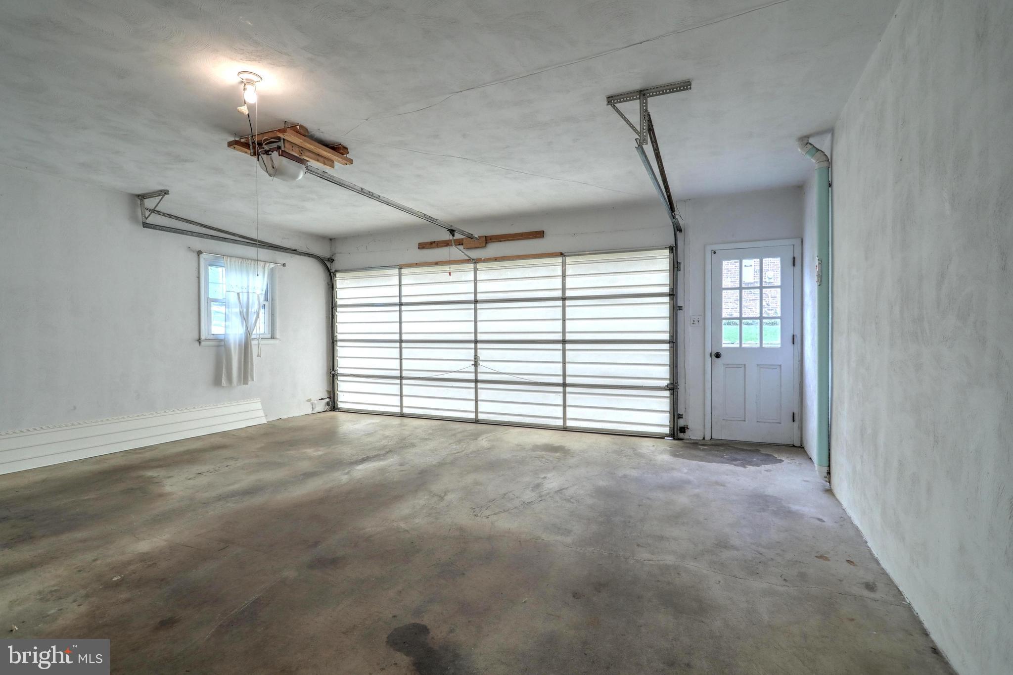 760 Plymouth Road York, PA 17402 - Photo 25 of 48 Gallery Image 25