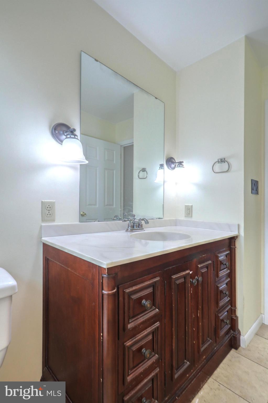 760 Plymouth Road York, PA 17402 - Photo 36 of 48 Gallery Image 36
