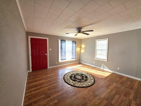 $125,000 | 105 South Faulkner Street, Pampa, TX 79065