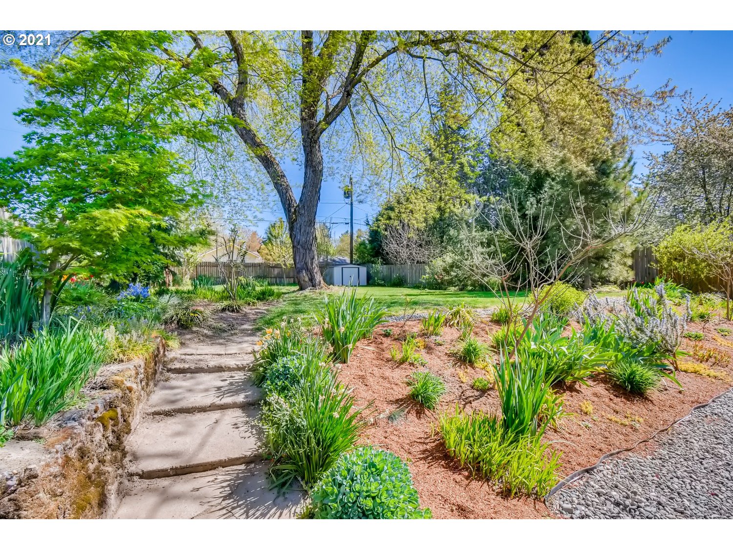 12985 Southwest Walker Road Beaverton, OR 97005 - Photo 26 of 30 Gallery Image 26