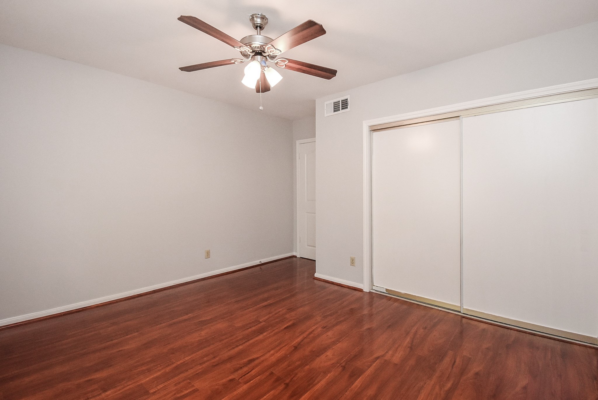 201 Vanderpool Lane, Unit 113 Houston, TX 77024 - Photo 36 of 47