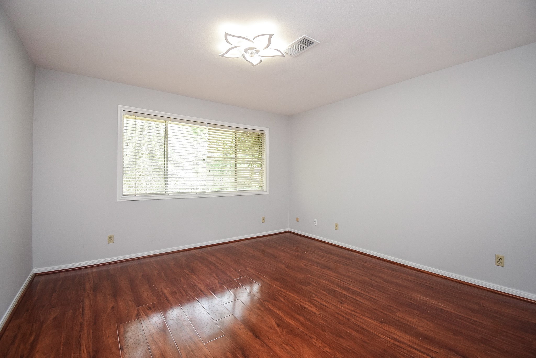 201 Vanderpool Lane, Unit 113 Houston, TX 77024 - Photo 38 of 47