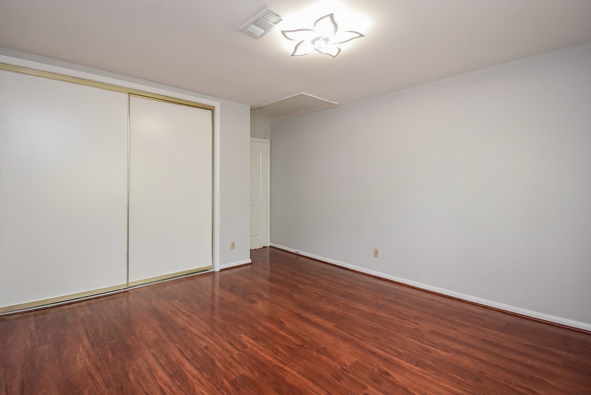 201 Vanderpool Lane, Unit 113 Houston, TX 77024 - Photo 39 of 47
