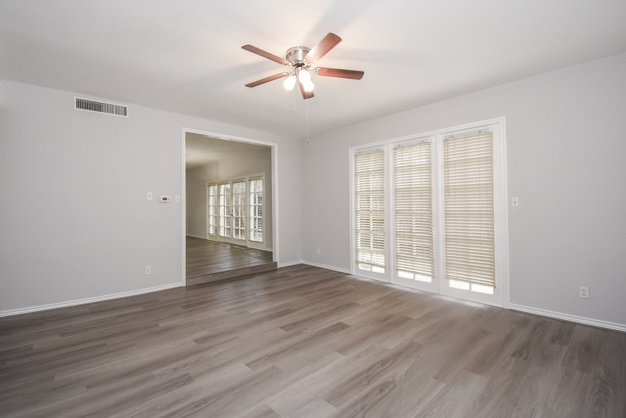 201 Vanderpool Lane, Unit 113 Houston, TX 77024 - Photo 9 of 47
