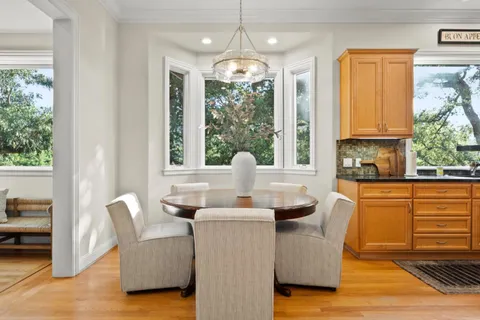 $3,888,000 | 310 Old Spanish Trail, Portola Valley, CA 94028