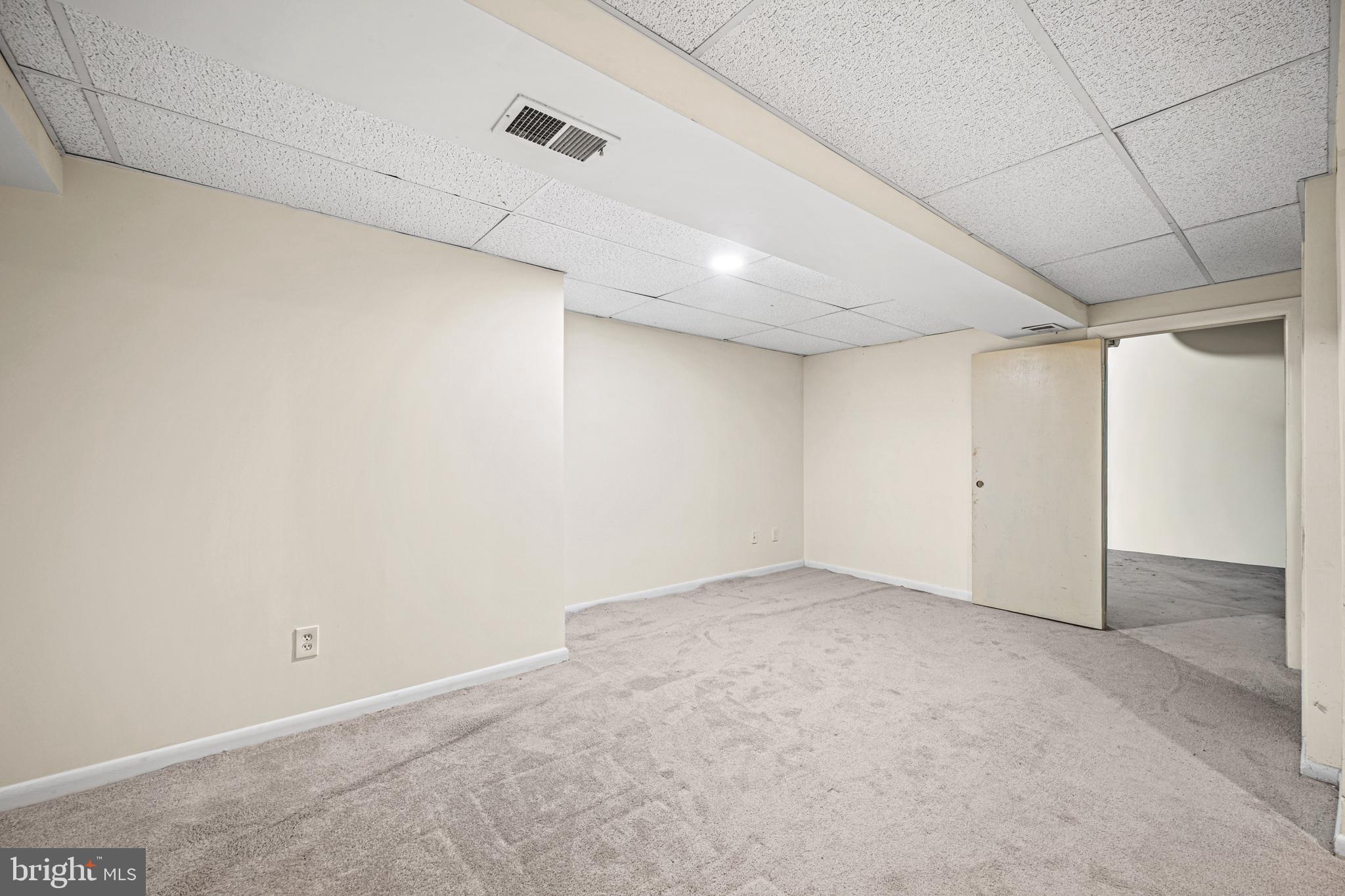 3205 Llewellyn Field Road Olney, MD 20832 - Photo 25 of 39 a view of an empty room