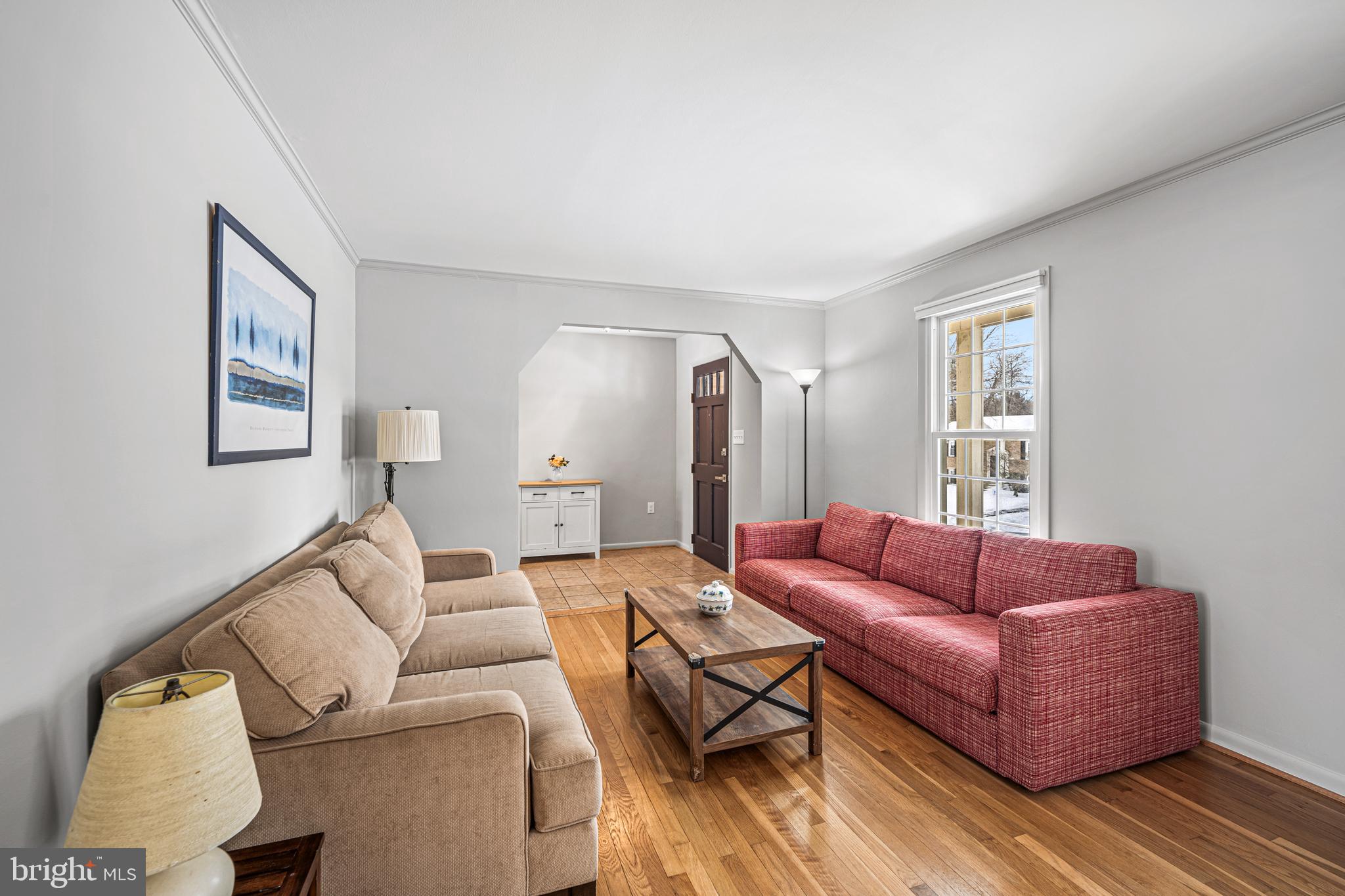 3205 Llewellyn Field Road Olney, MD 20832 - Photo 4 of 39 a living room with furniture and a window
