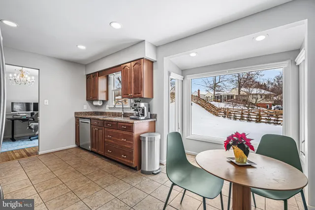 $675,000 | 3205 Llewellyn Field Road, Olney, MD 20832