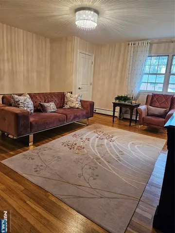 $2,550 | 310 Washington Drive, Ramsey, NJ 07446