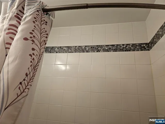 $2,550 | 310 Washington Drive, Ramsey, NJ 07446