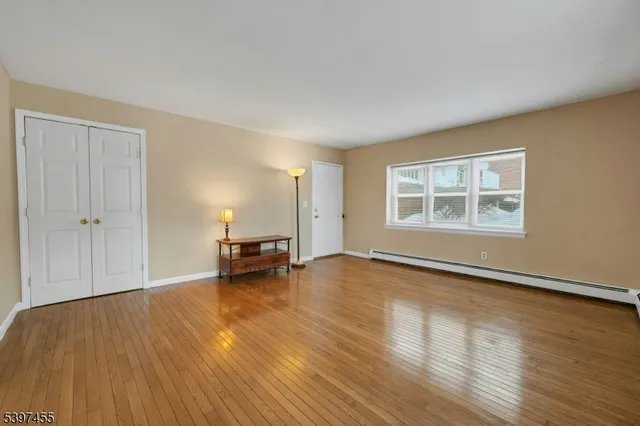 $240,000 | 203 North Beverwyck Road, Unit 1, Lake Hiawatha, NJ 07034