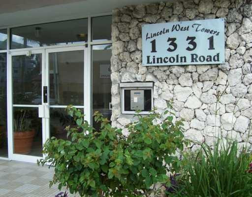 1331 Lincoln Road, Unit 403 Miami Beach, FL 33139 - Photo 1 of 6 Exterior Front