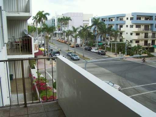 1331 Lincoln Road, Unit 403 Miami Beach, FL 33139 - Photo 2 of 6 View